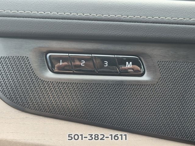 2025 Volvo XC90 B5 Plus 2025.5