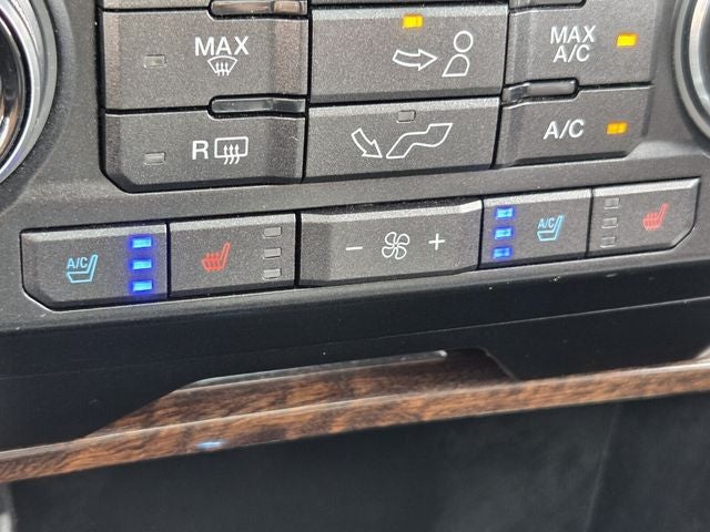 2017 Ford F-150 Platinum