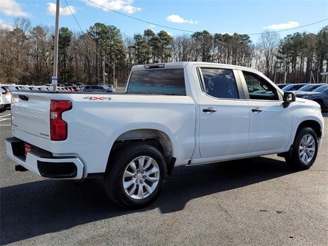 2022 Chevrolet Silverado 1500 Custom