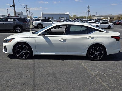 2023 Nissan Altima 2.5 SR