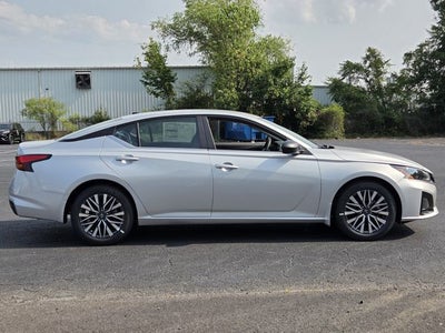 2026 Nissan Altima 2.5 SV
