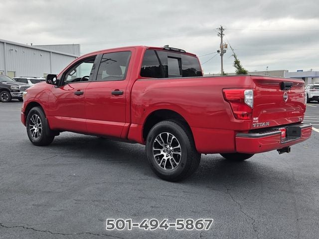 2023 Nissan Titan SV