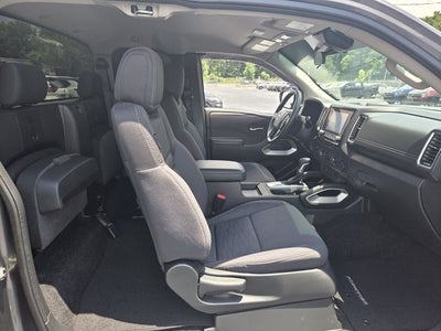 2024 Nissan Frontier SV