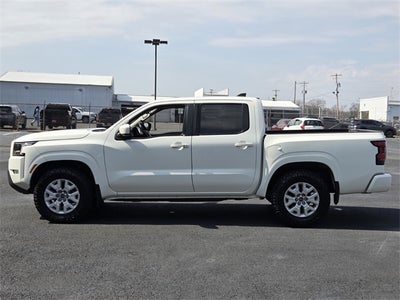 2023 Nissan Frontier SV