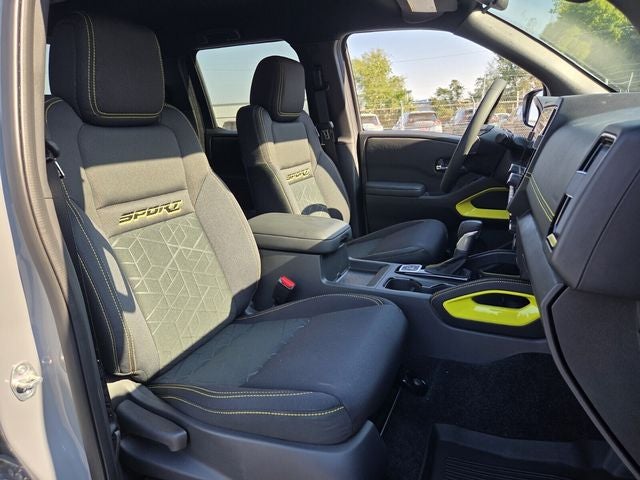 2027 Nissan Frontier SV