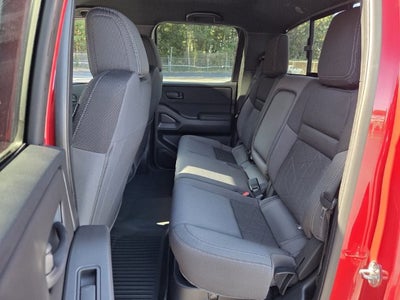 2027 Nissan Frontier SV