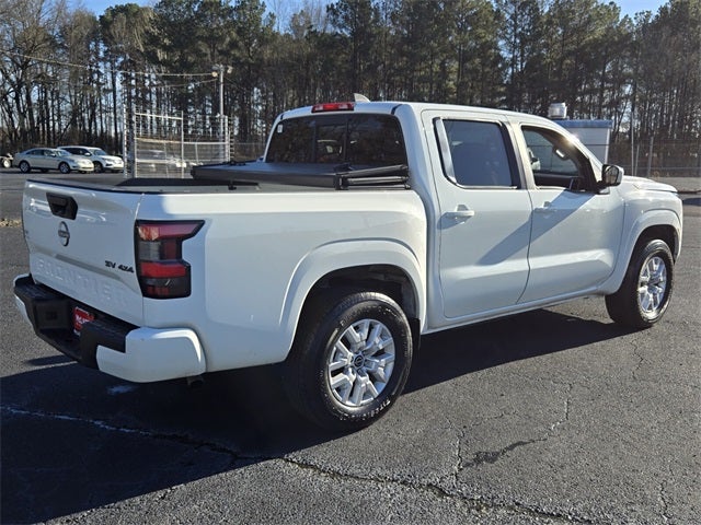 2022 Nissan Frontier SV