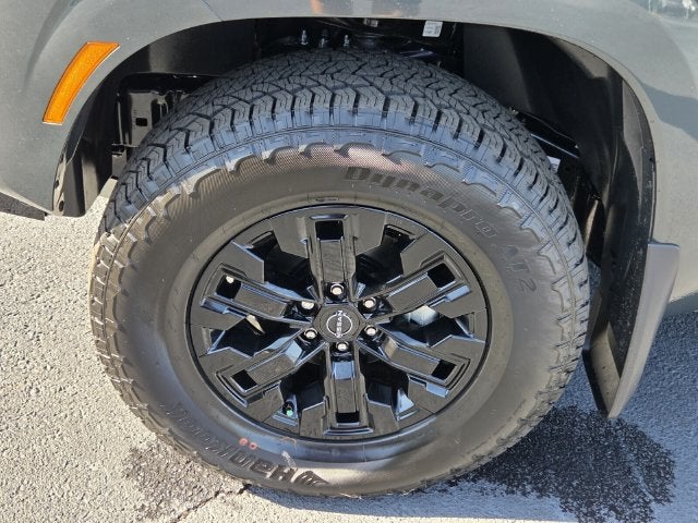 2027 Nissan Frontier SV