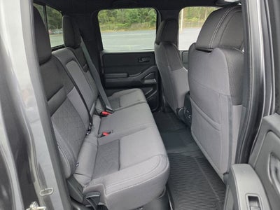 2027 Nissan Frontier SV