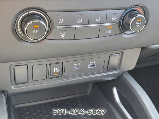 2025 Nissan Frontier SV