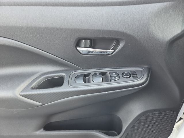 2024 Nissan Versa 1.6 SV