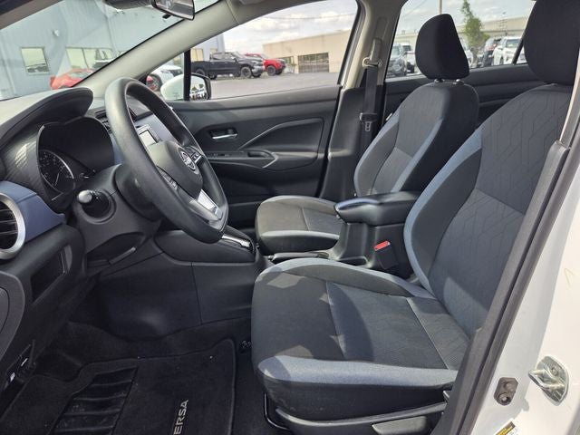 2024 Nissan Versa 1.6 SV