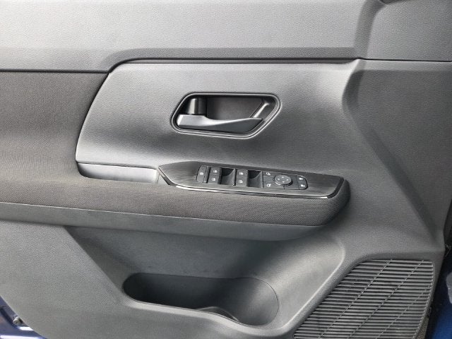 2027 Nissan Kicks S