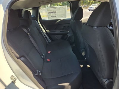 2027 Nissan Kicks S