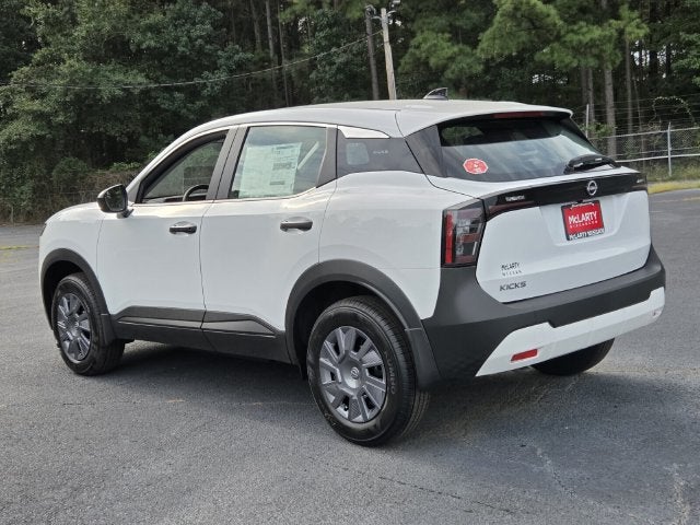 2027 Nissan Kicks S