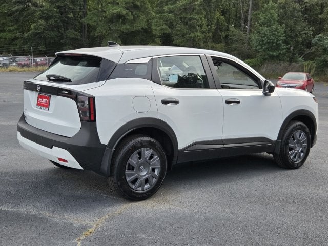 2027 Nissan Kicks S