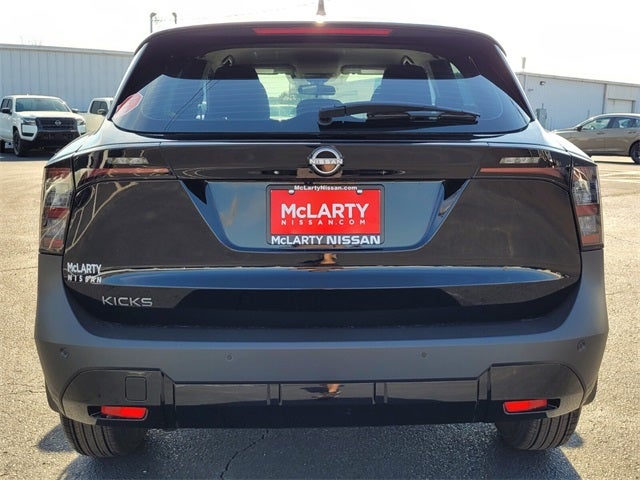 2026 Nissan Kicks S