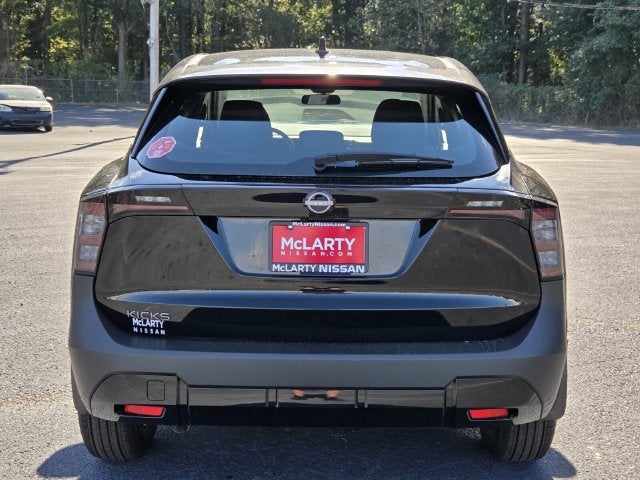 2027 Nissan Kicks S