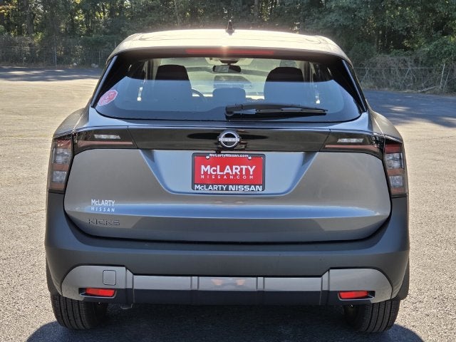 2027 Nissan Kicks S