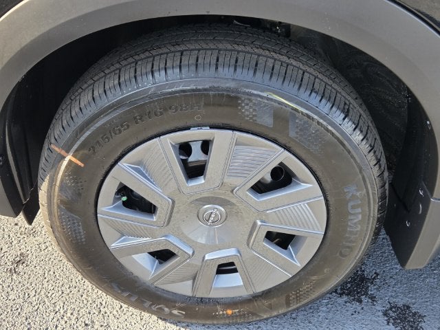 2027 Nissan Kicks S
