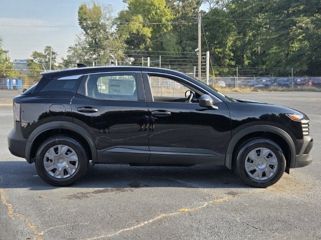 2027 Nissan Kicks S