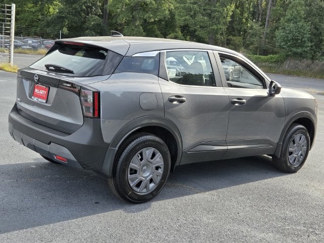 2027 Nissan Kicks S
