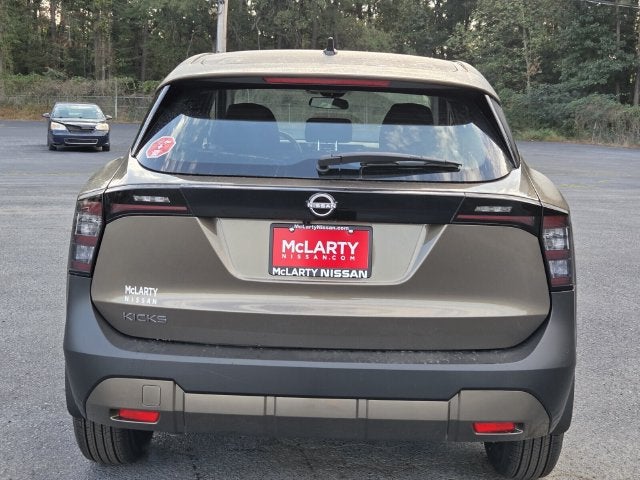 2027 Nissan Kicks S