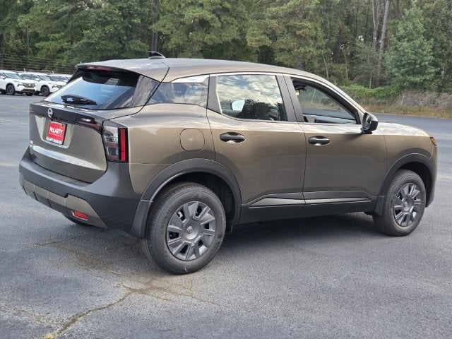 2027 Nissan Kicks S