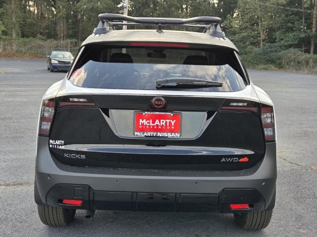 2027 Nissan Kicks SV