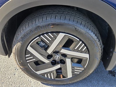 2027 Nissan Kicks SV