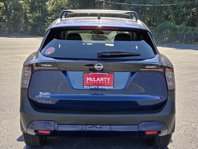 2027 Nissan Kicks SV