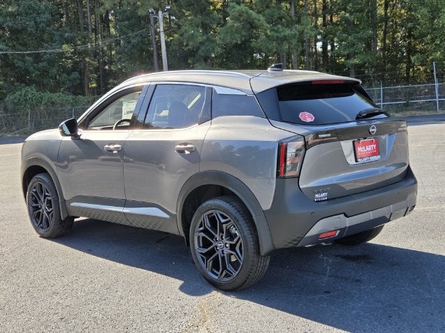 2027 Nissan Kicks SR