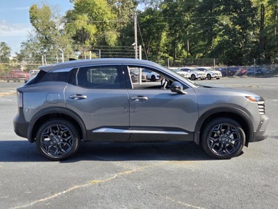 2027 Nissan Kicks SR