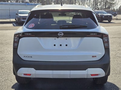 2026 Nissan Kicks SR