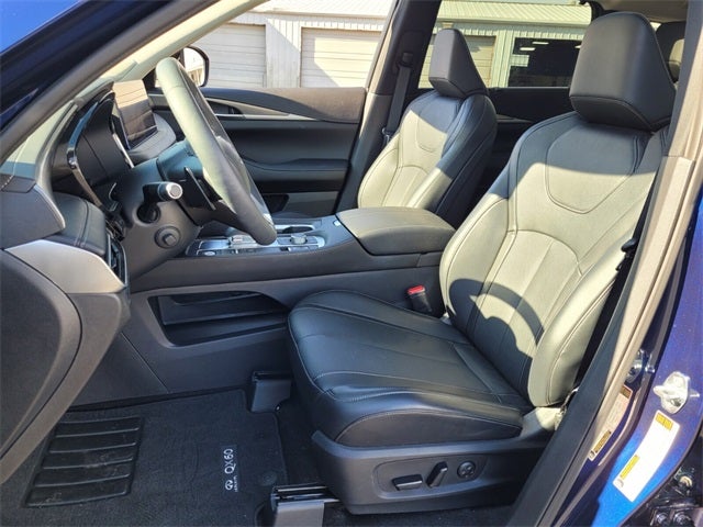 2025 INFINITI QX60 LUXE