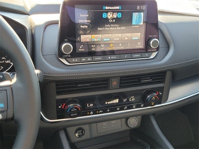 2026 Nissan Rogue Base