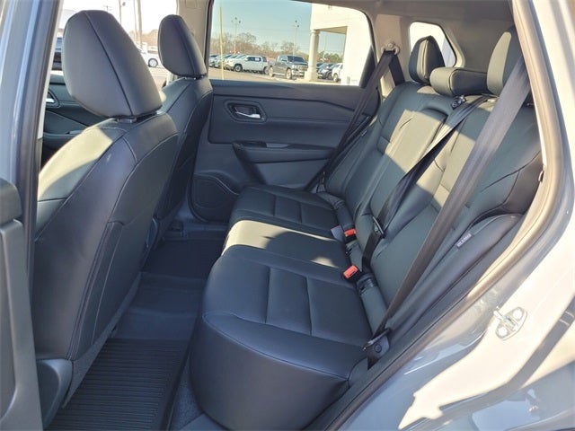 2026 Nissan Rogue Base