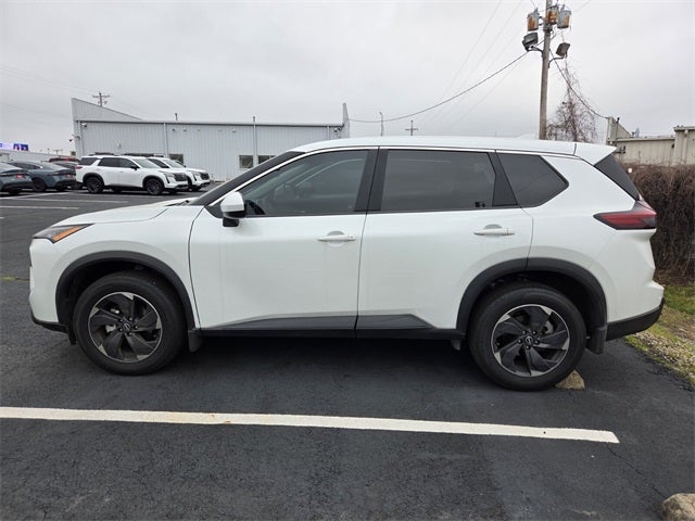 2025 Nissan Rogue SV