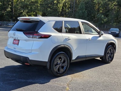 2027 Nissan Rogue SV