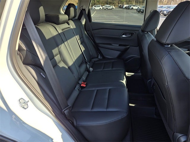 2026 Nissan Rogue Base