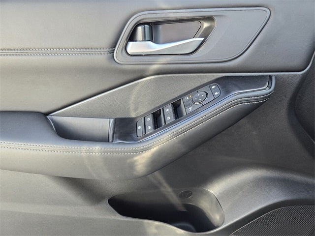 2026 Nissan Rogue Base