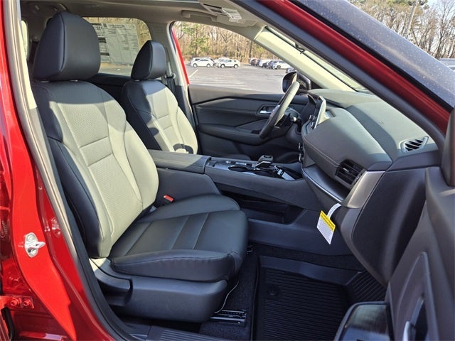 2026 Nissan Rogue Base