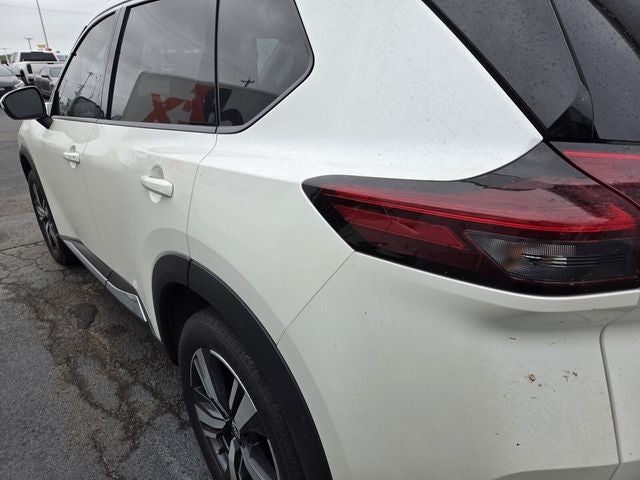 2022 Nissan Rogue SL