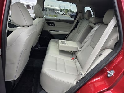 2024 Nissan Rogue SL