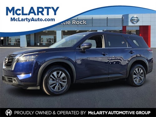 2024 Nissan Pathfinder SV