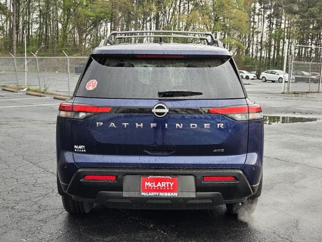 2026 Nissan Pathfinder SV