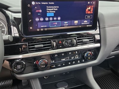 2026 Nissan Pathfinder SV