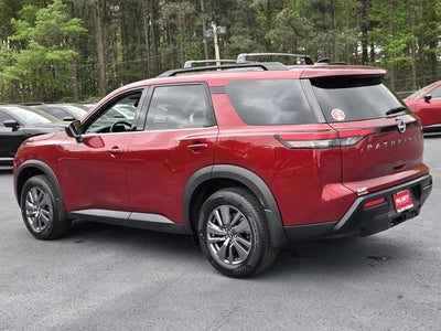 2026 Nissan Pathfinder SV