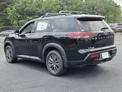 2026 Nissan Pathfinder SV