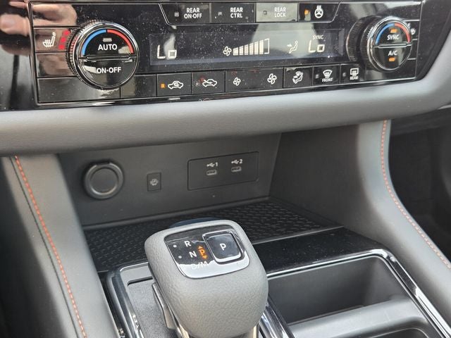 2026 Nissan Pathfinder ROCK CREEK 4WD